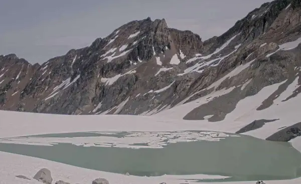  Evacuation order issued as glacier lake flood risk rises in southwest British Columbia 