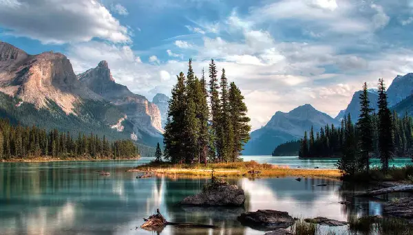 Canada strong pass returns, Offering free and discounted access to parks, Museums and historic sites