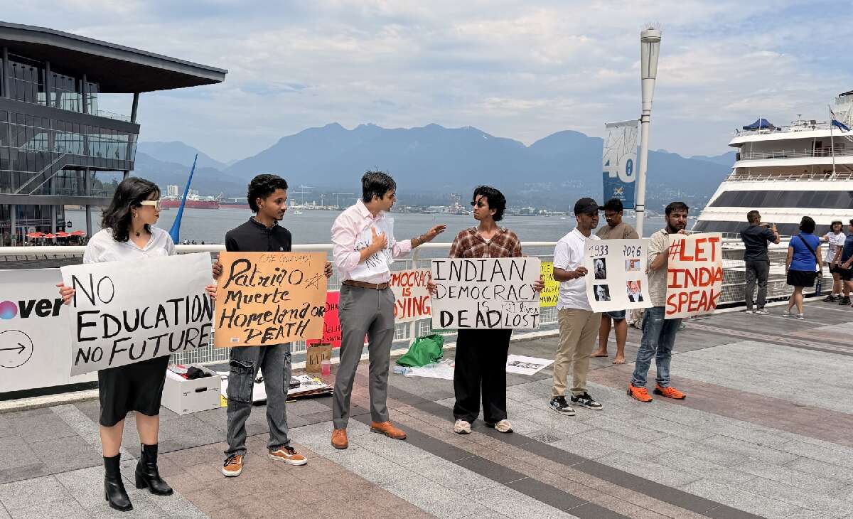 Jantar Mantar to Canada Place: Youth stage demonstration at Vancouver in solidarity with Indian student protests