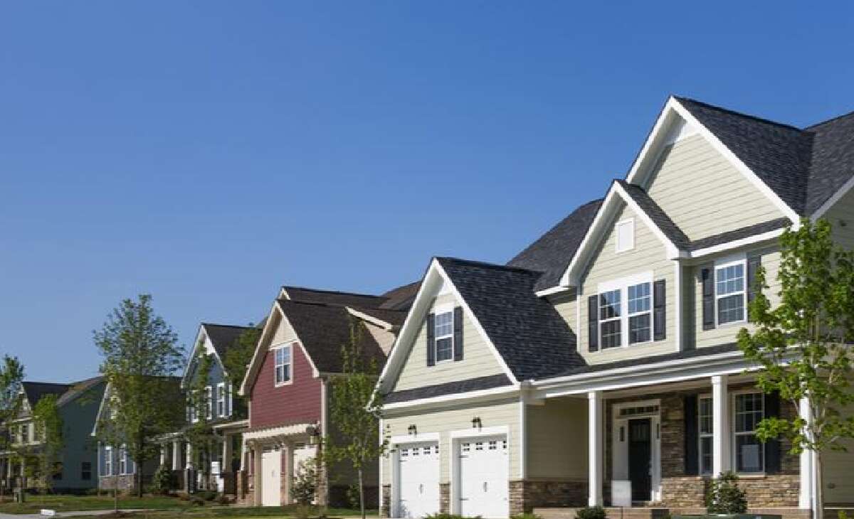 BC housing market shows encouraging signs of recovery as June sales edge up
