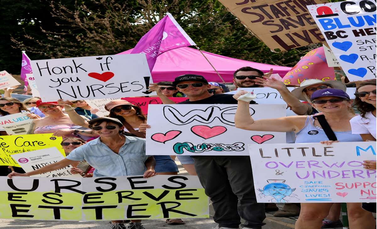 B.C. nurses end historic province-wide strike after accepting mediator's recommendations 