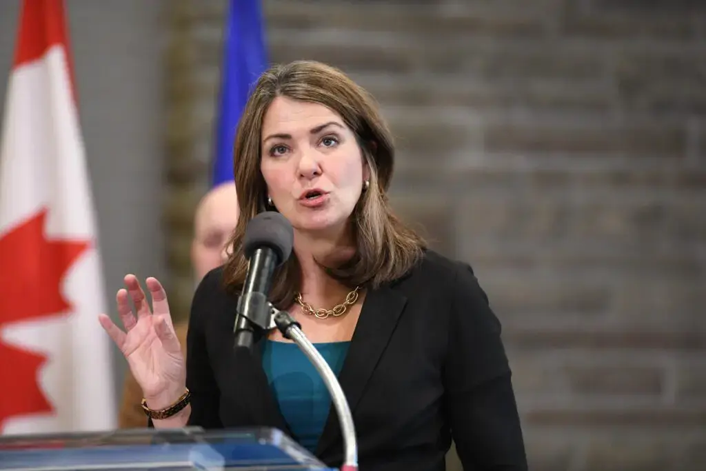 Alberta joins agreement to boost interprovincial alcohol sales across Canada