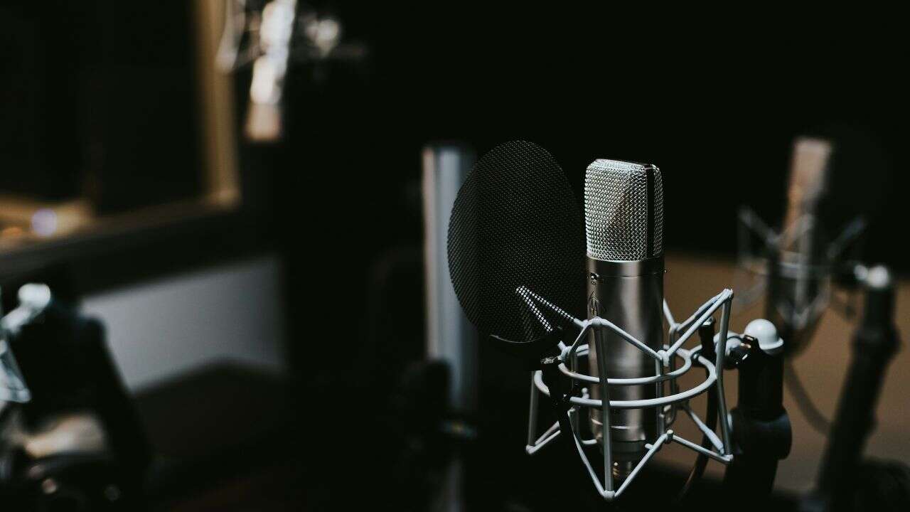 Rogers Shuts Down Six Radio Stations, Cuts 230 Jobs Across Canada