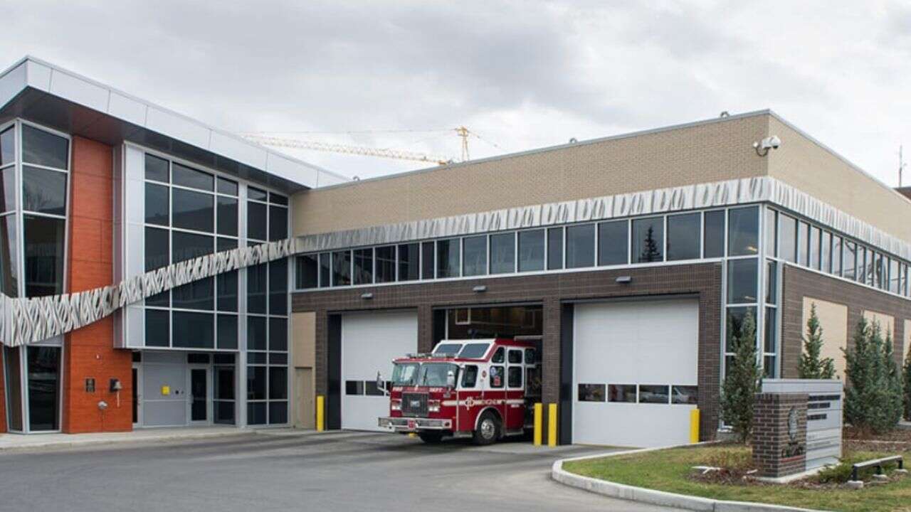 Garage fire contained in Calgary northeast