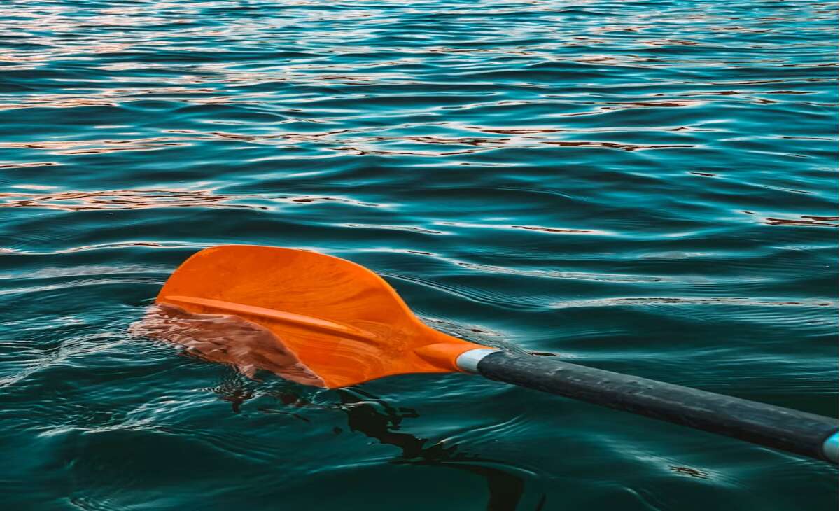 Mission man dies after falling from paddleboard at Hayward Lake 
