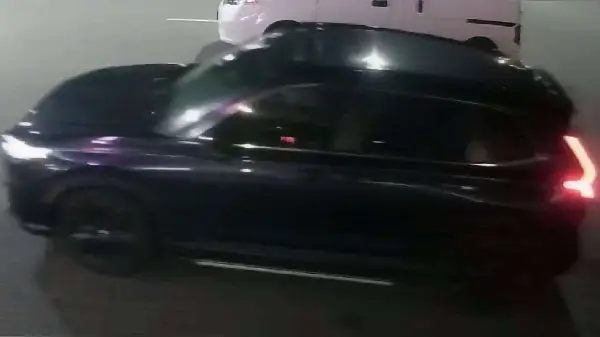 Toronto Police Release Image of Suspect Vehicle After Gunfire at Two Jewish-Owned Bakery Locations 