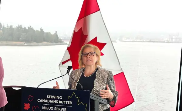 Ottawa lifts daily cap on online passport renewals to slash Service Canada lineups