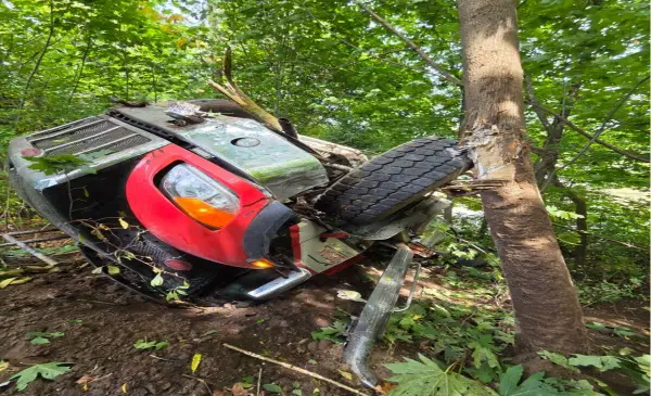 Roll-Off bin truck crashes down embankment in New Westminster, driver suffers minor injuries 