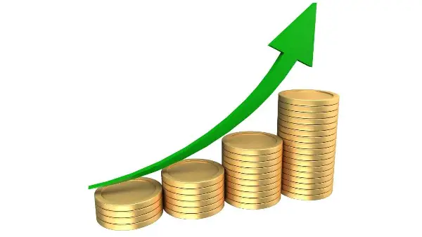 Food prices continue to rise despite easing inflation