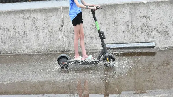 Doctors warn of rising child injuries linked to e-scooters