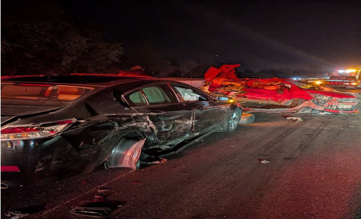 Woman arrested after serious Highway 1 crash in Abbotsford 