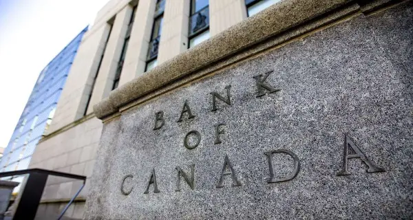 Bank of Canada expected to hold interest rate at 2.25% amid renewed trade tensions