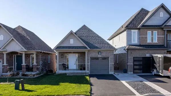 Calgary housing market becomes more balanced
