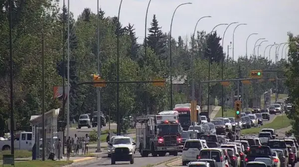 Pedestrian critically injured in northeast Calgary hit and run