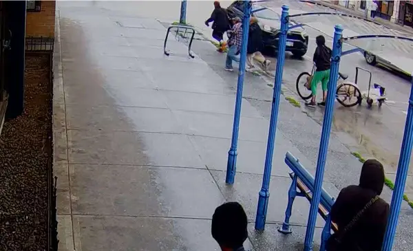 Two men charged after violent robbery of 75-year-old senior in Vancouver 