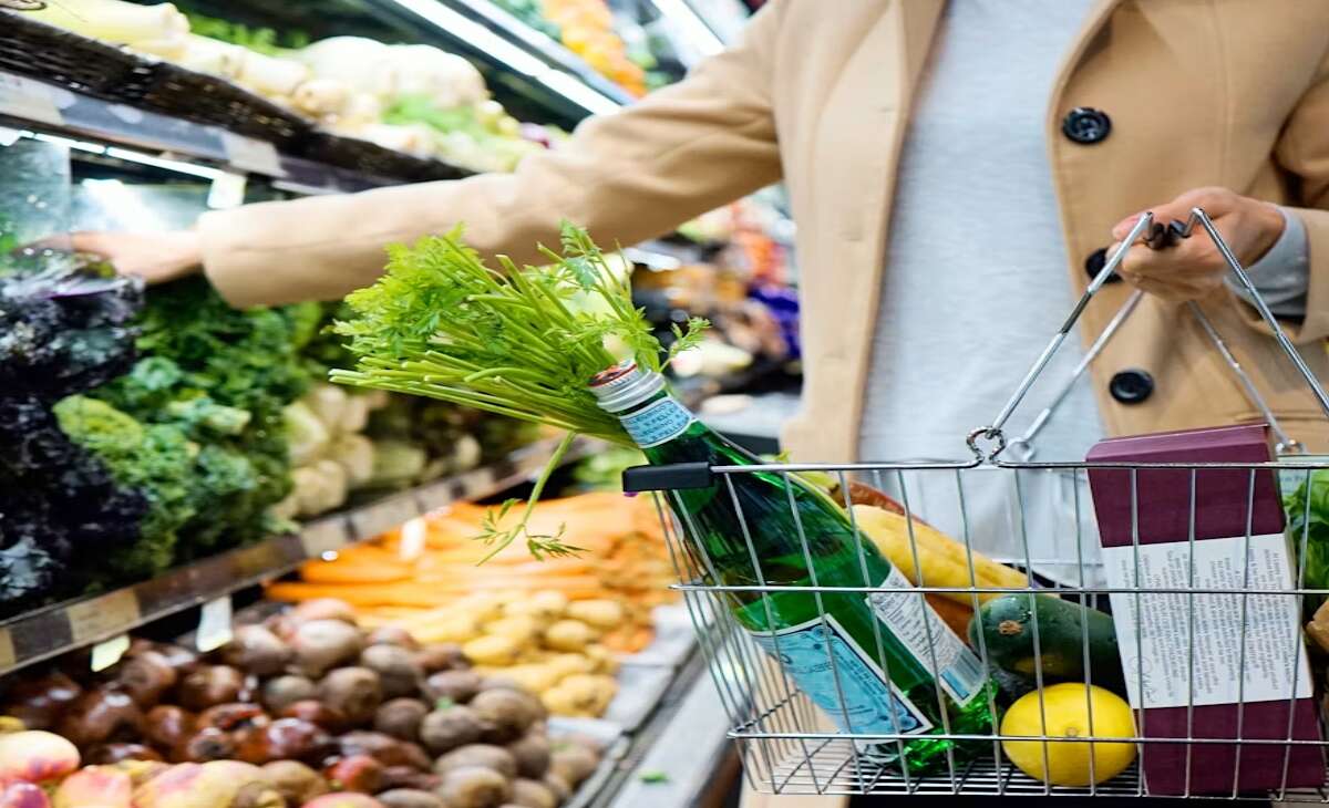 Competition Bureau to examine grocery pricing rules