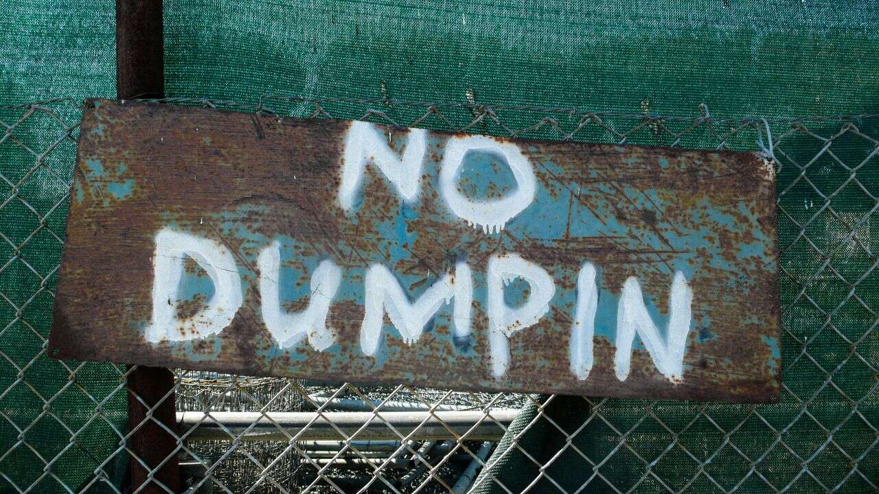 Alberta considers tougher penalties for illegal dumping