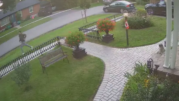 Toronto Police Seek Suspect after Last Month's Shooting in Etobicoke