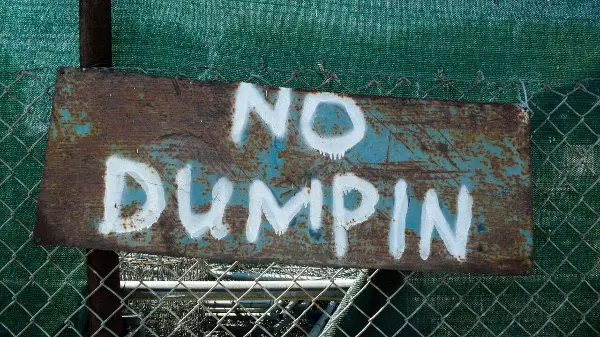 Alberta considers tougher penalties for illegal dumping